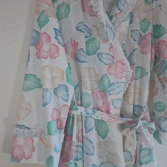 Vintage Beth Michaels Floral Seersucker & Lace Robe Cottage Garden  Medium NWOT - Picture 10 of 14